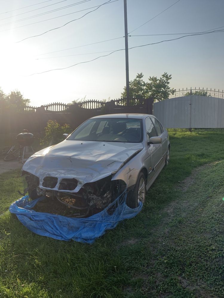 Продам  BMW 5   .