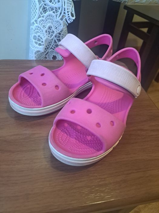 Босоніжки Crocs J1