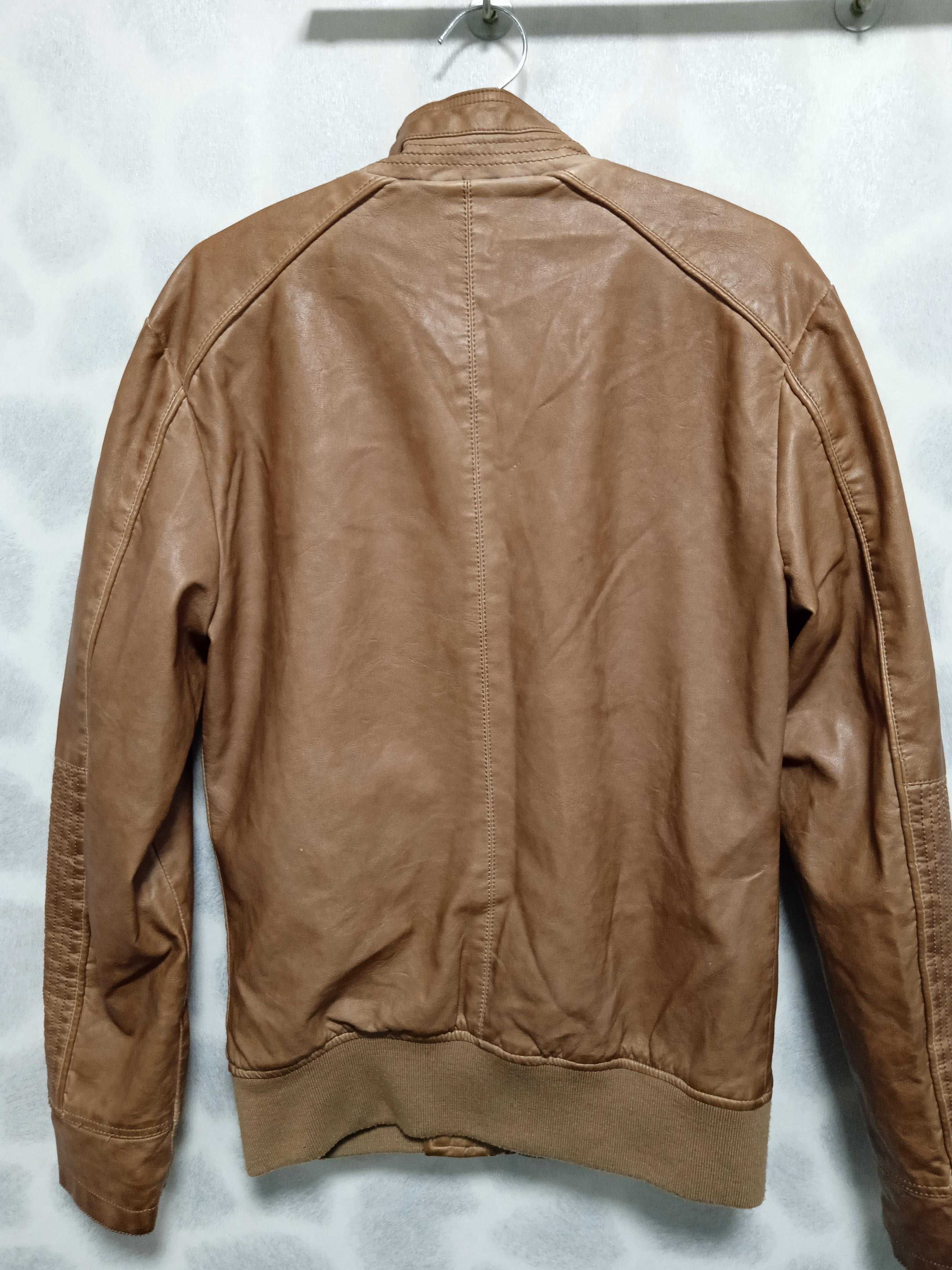 Кожаная куртка ZARA мужская (синтетическая кожа). (1018)