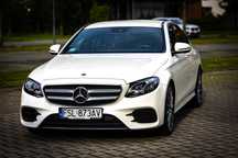 Mercedes-Benz Klasa E Mercedes-Benz E220 D 4matic 133tys przebieg 2018