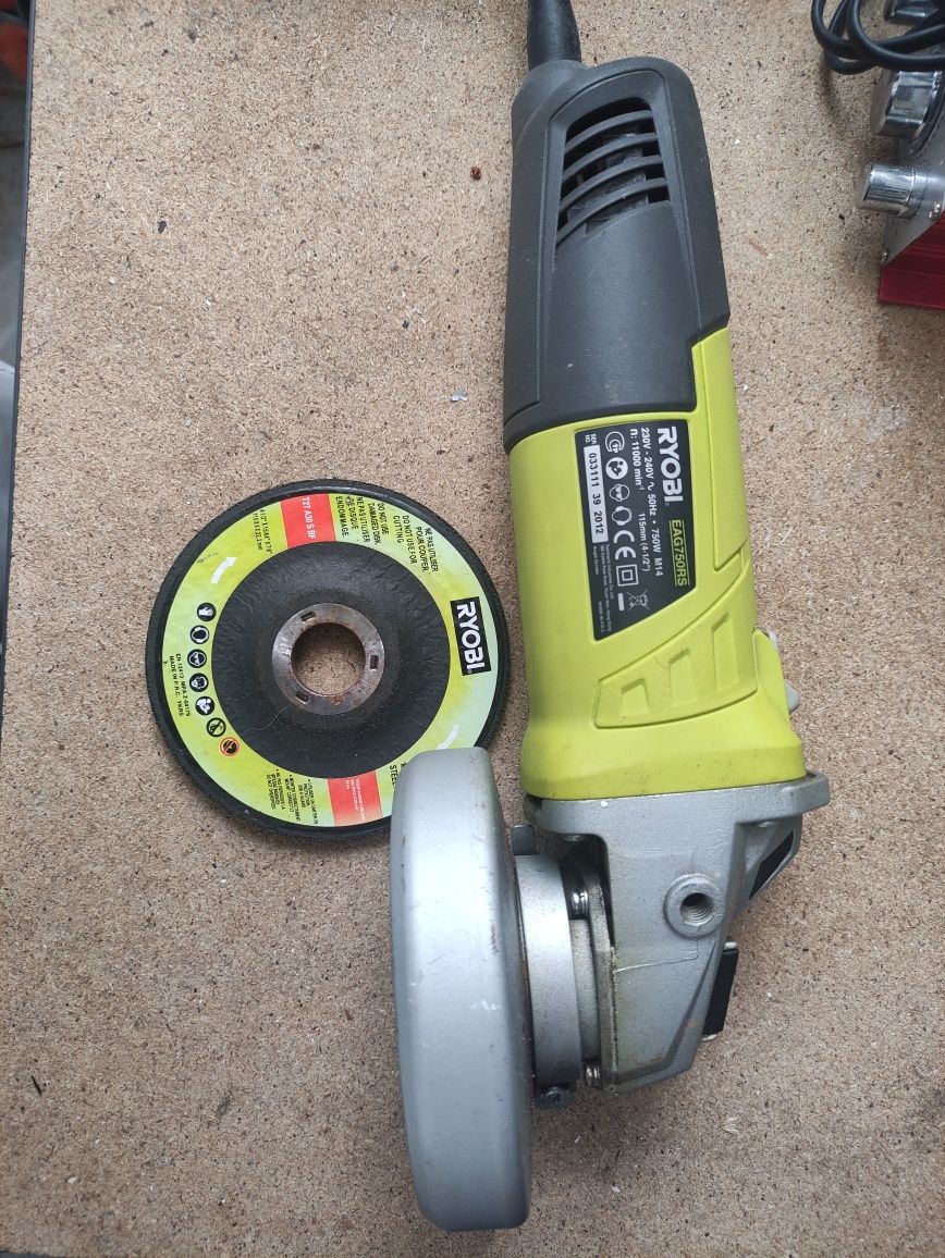Rebarbadora Ryobi
