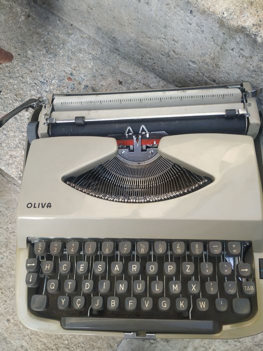 Máquina de escrever antiga