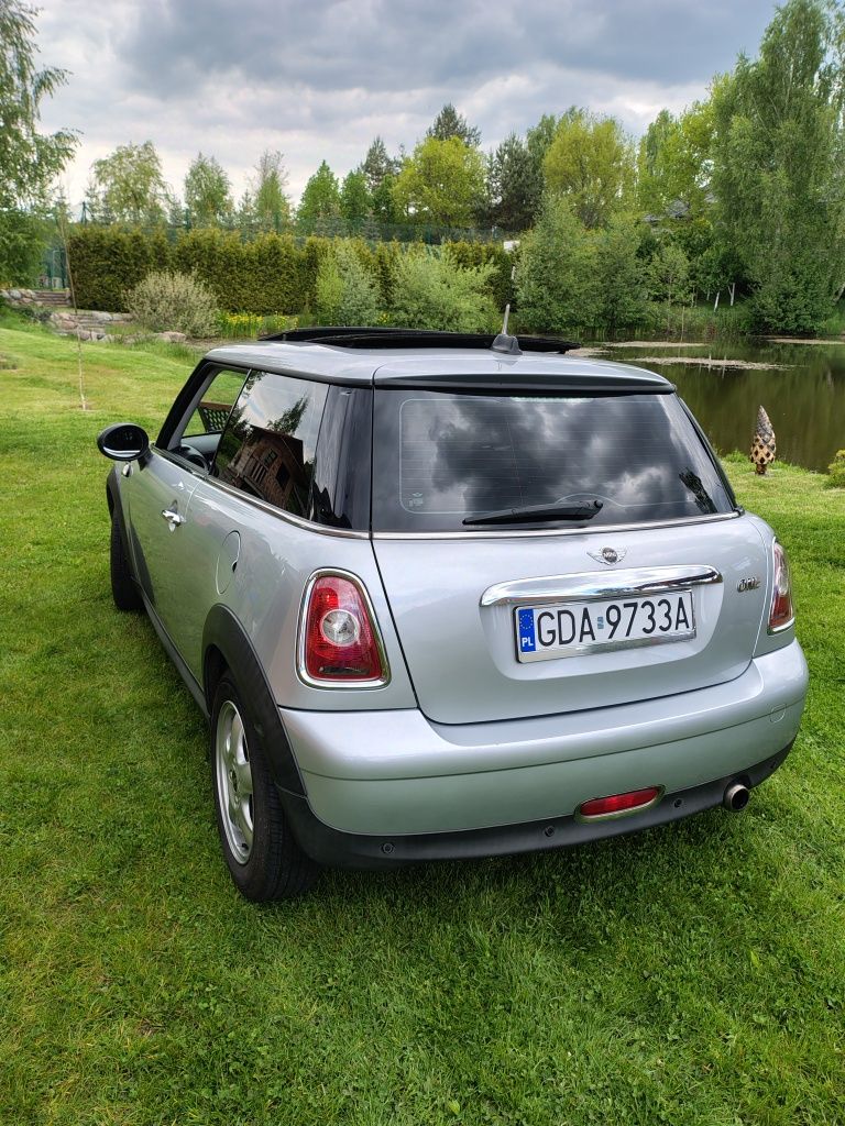 Mini One 1.6benz 2010r.Panorama