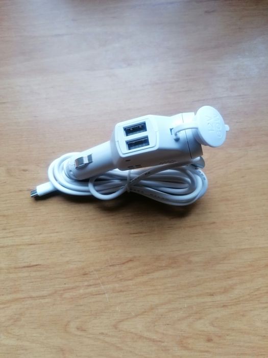 Ładowarka samochodowa do gniazda zapalniczki