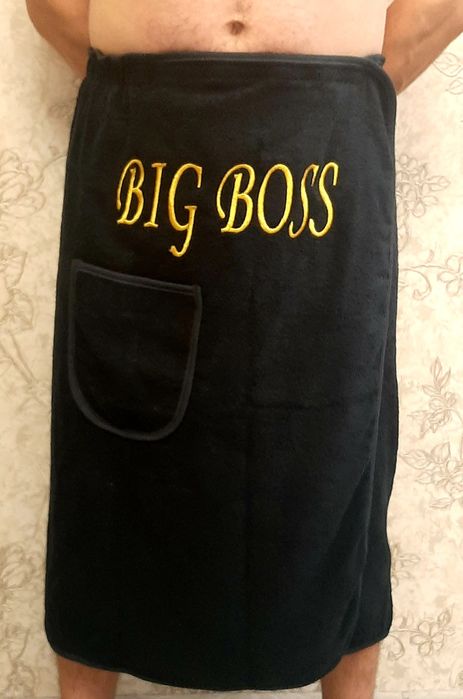 Именное полотенце с тапочками в наборе.