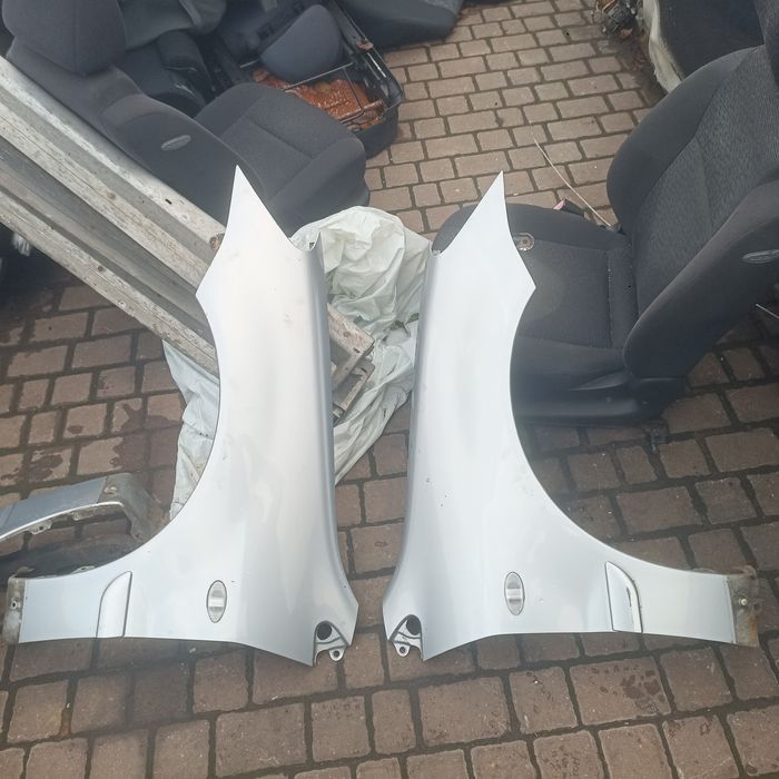 Крило R L мітсубісі ланцер 9 Mitsubishi lancer