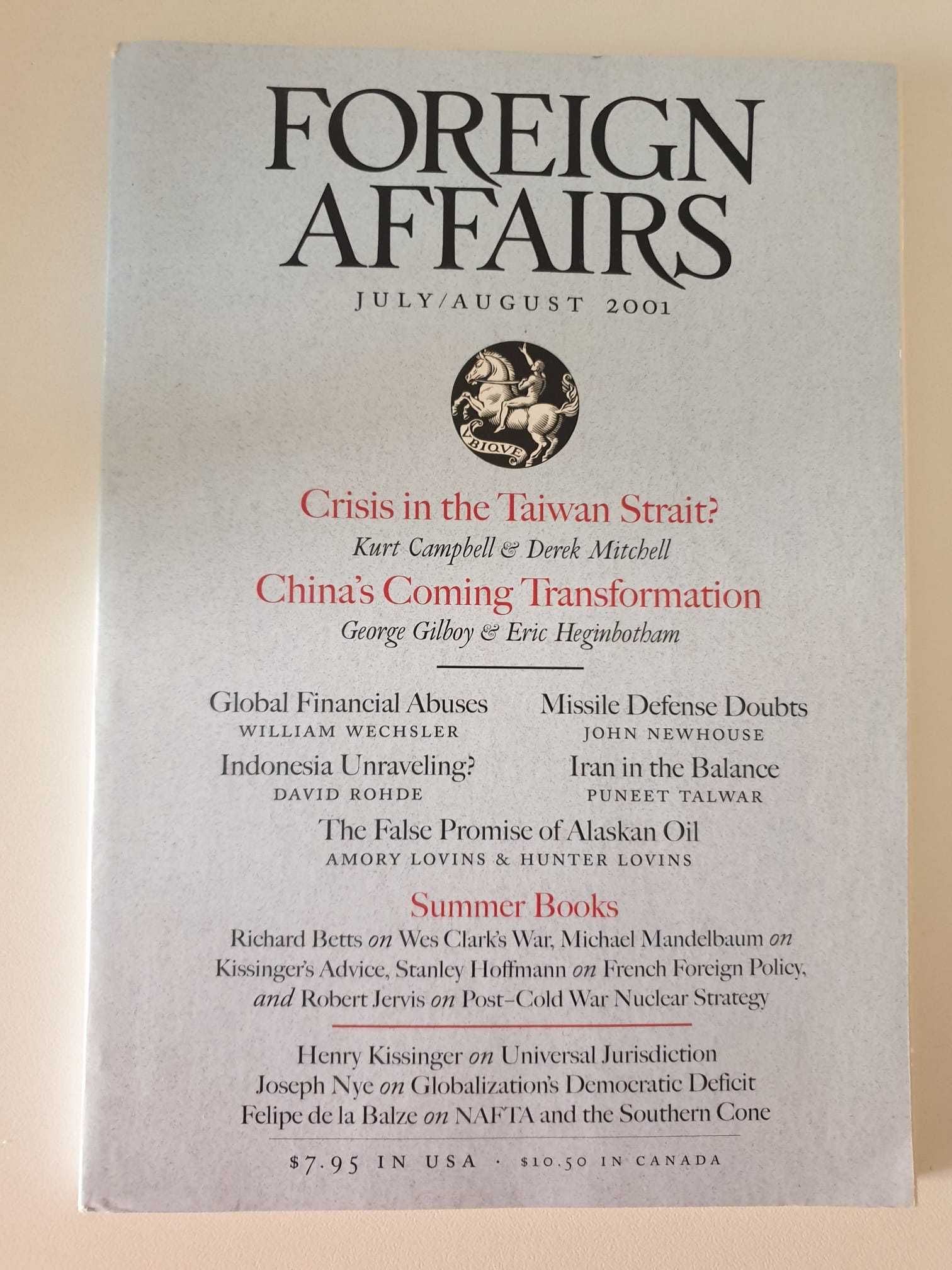 Lote de 5 revistas FOREIGN AFFAIRS (1999–2002) – Muito bom estado