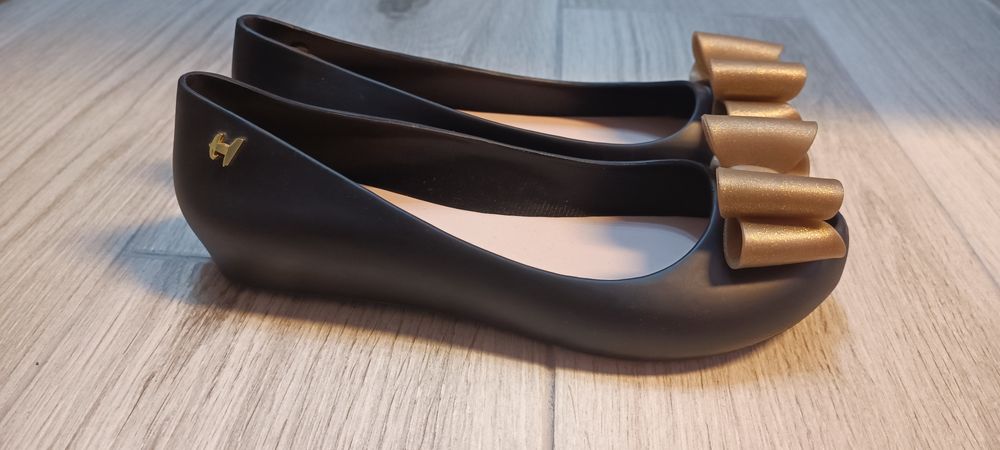 Nowe buty meliski dl.wkładki 24cm