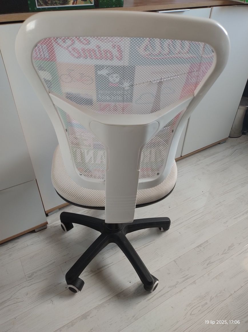 Krresło obrotowe fotel