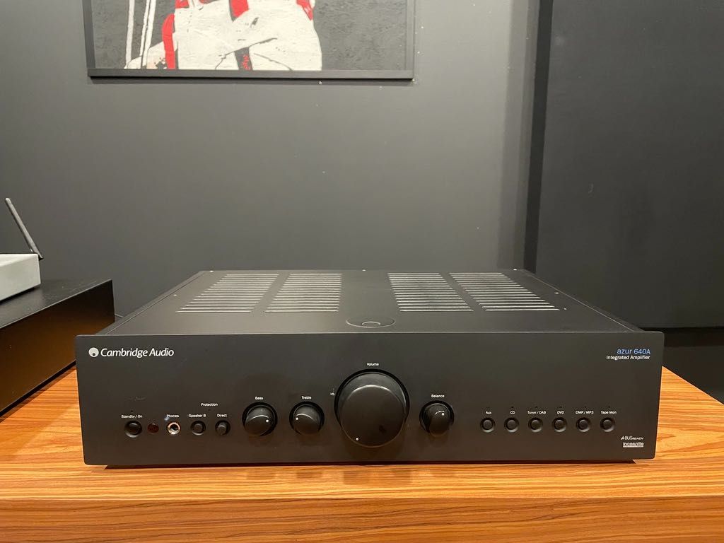 Cambridge Audio 640 Azur V2 - wzmacniacz zintegrowany.