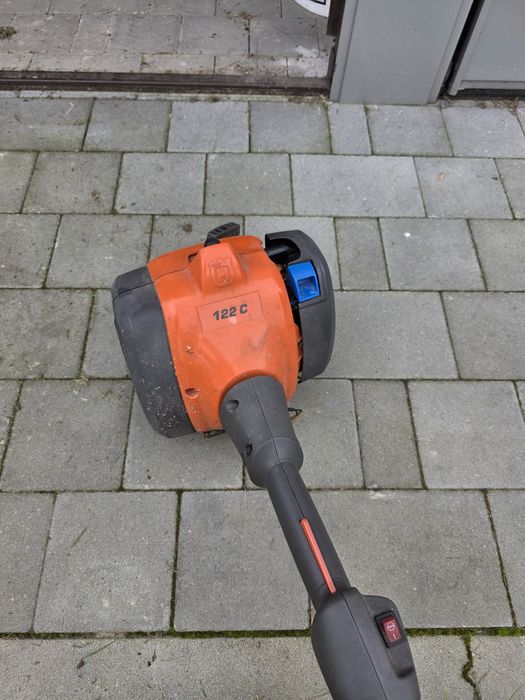 Podkaszarka spalinowa husqvarna 122 C