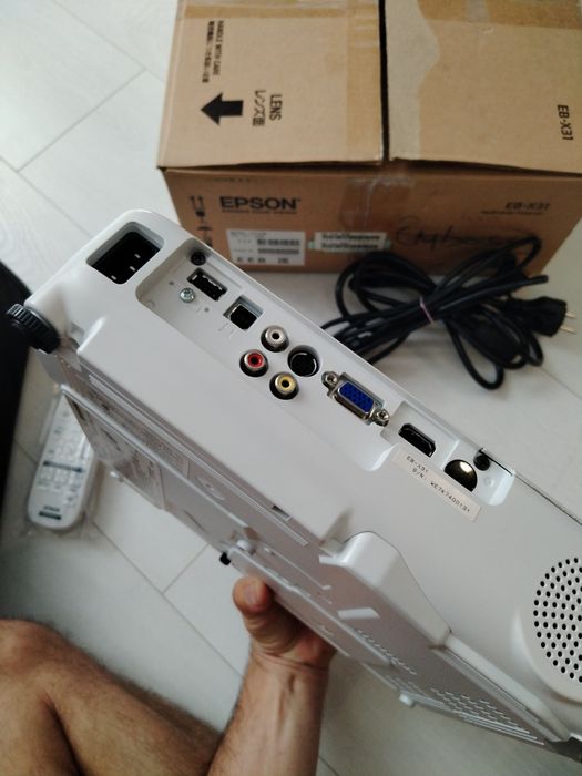 Проектор EPSON H720B