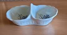 Przyprawnik na sól ipieprz itp., porcelana