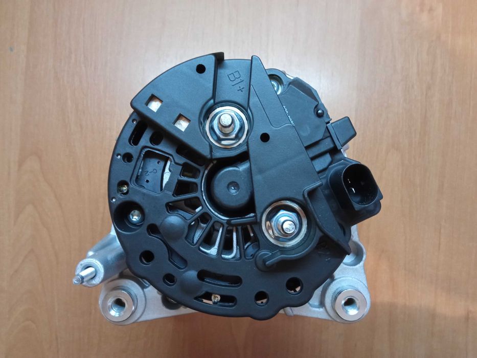 Продам новий Генератор CARGO (140А)