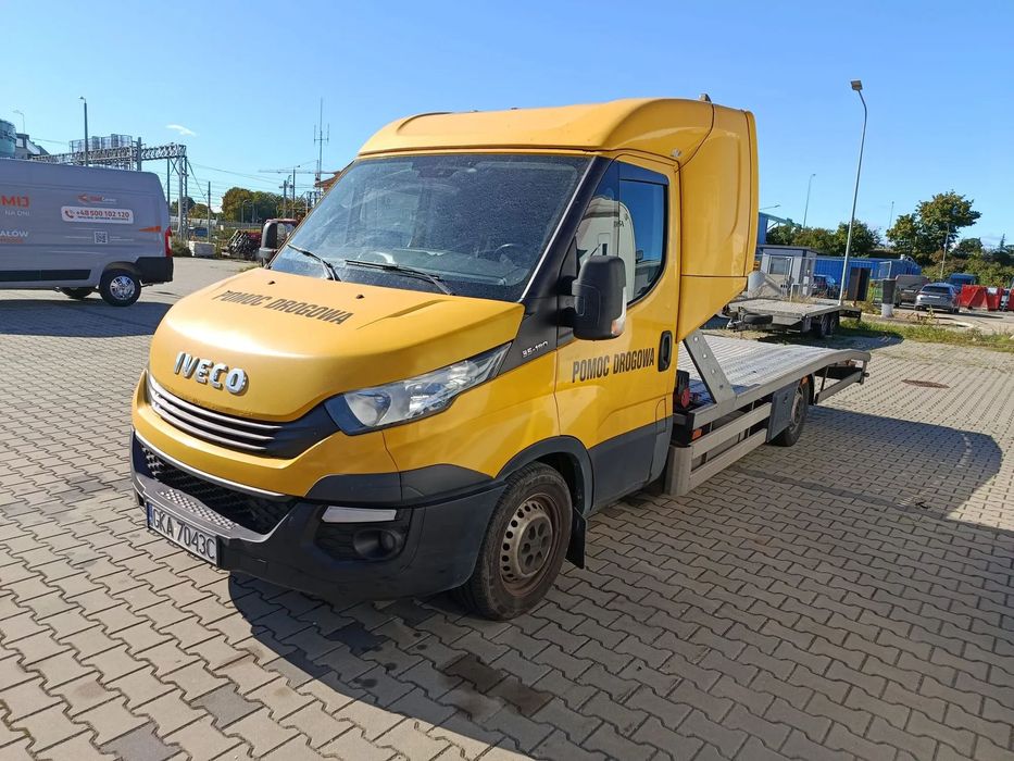Iveco DAILY  Autolaweta 3.0 180KM SYPIALKA
