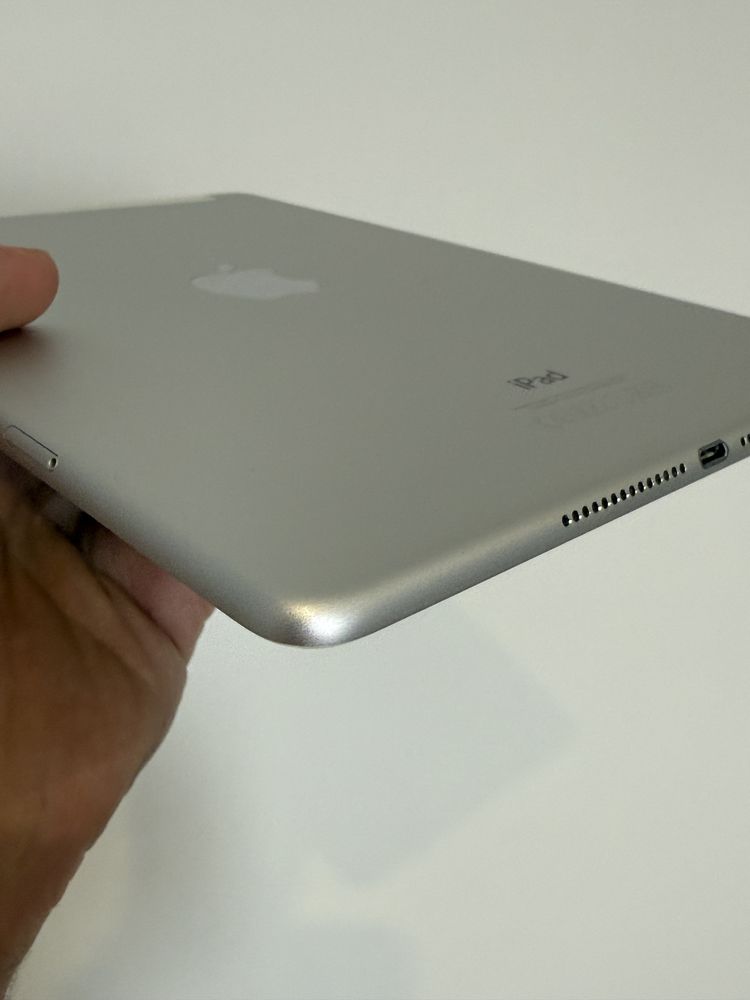 Apple iPad Air 2 64GB Silver 4G/LTE (Sim)