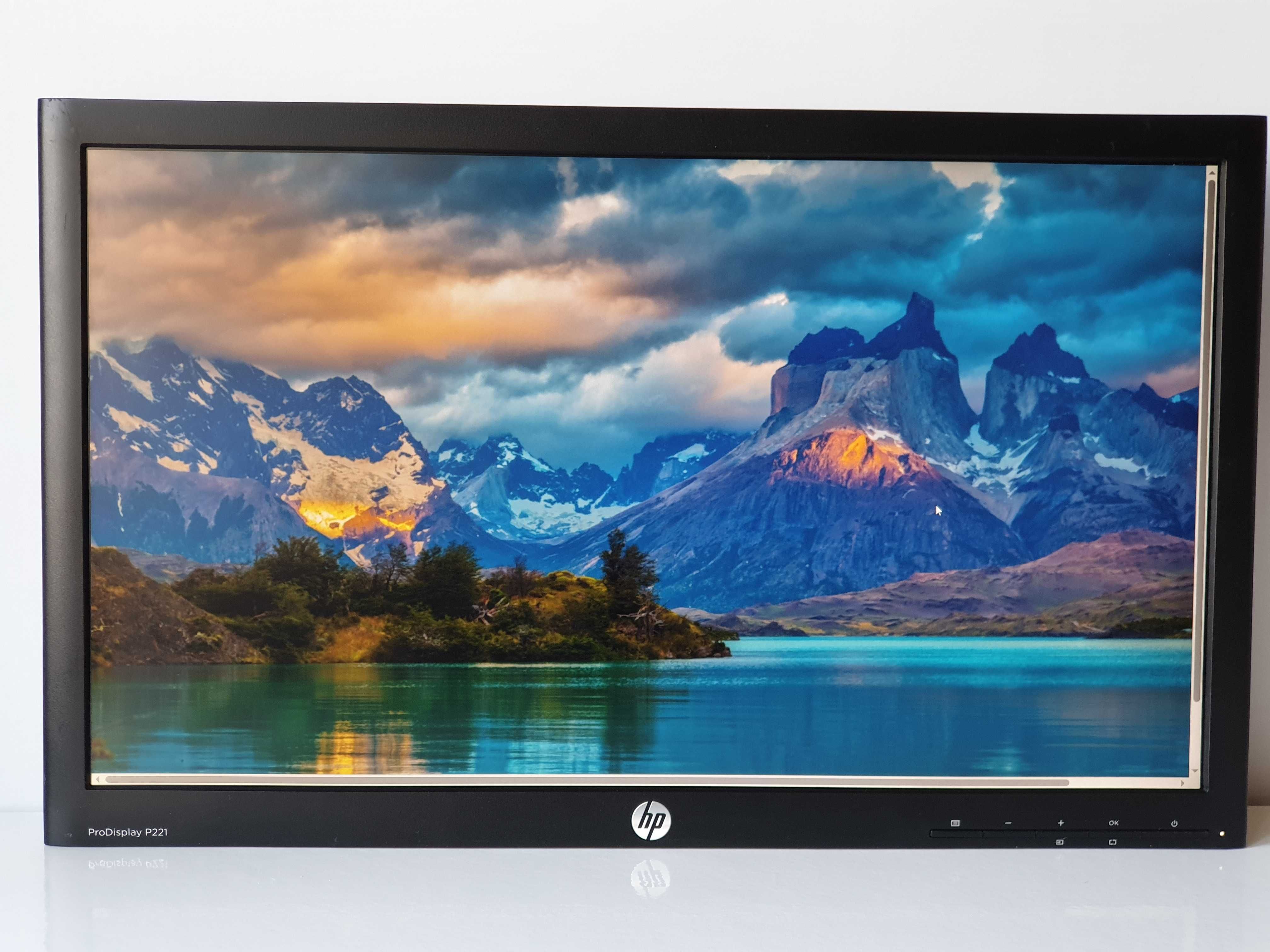 Монітор  22" HP ProDisplay P221  1920х1080   LED  TN + кабель VGA DVI
