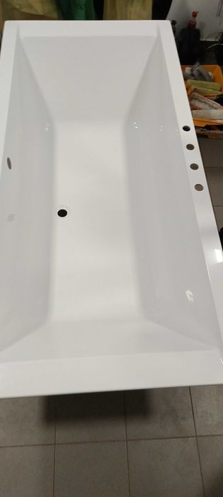 Sprzedam wanne łazienkowa