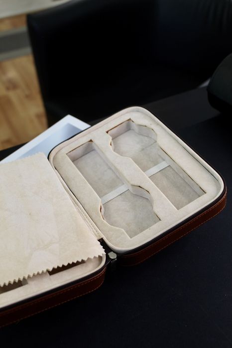 Bolsa para 4 Relógios