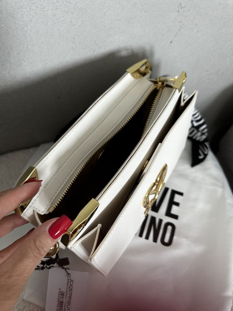 Biała elegancka torebka Love Moschino
