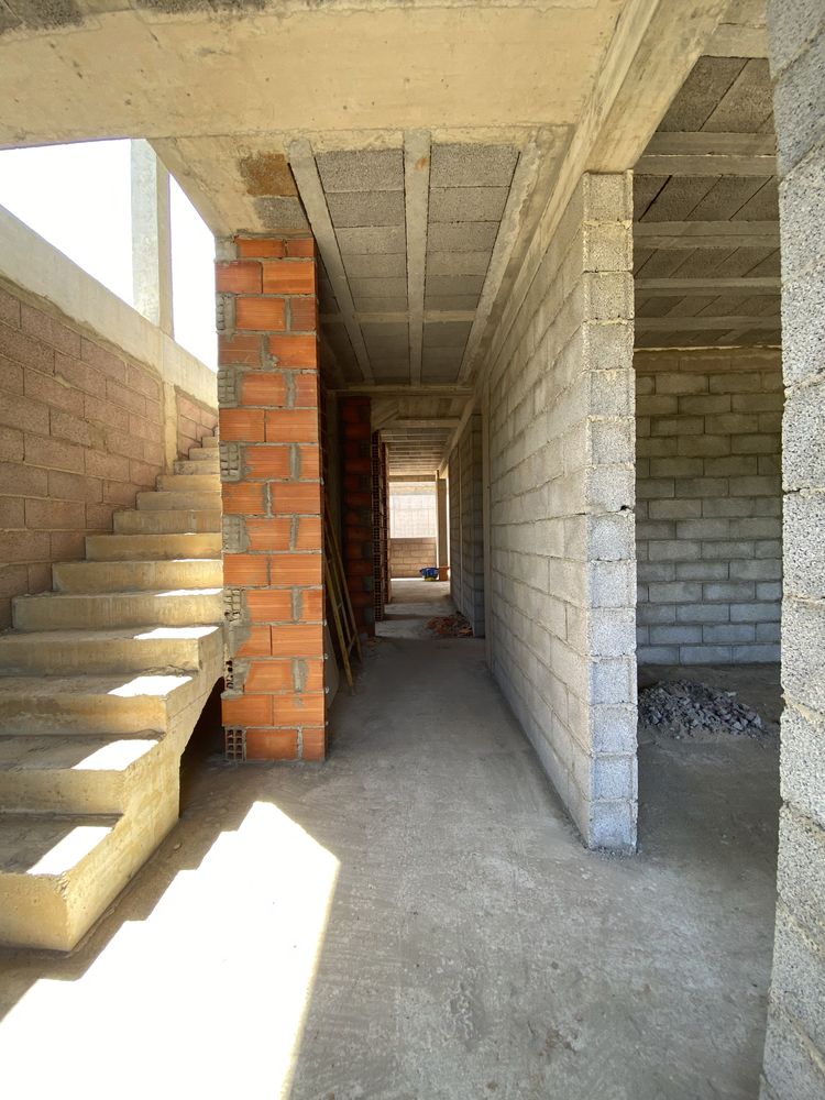 Moradia V3 em construção - Espargo, Santa Maria da Feira