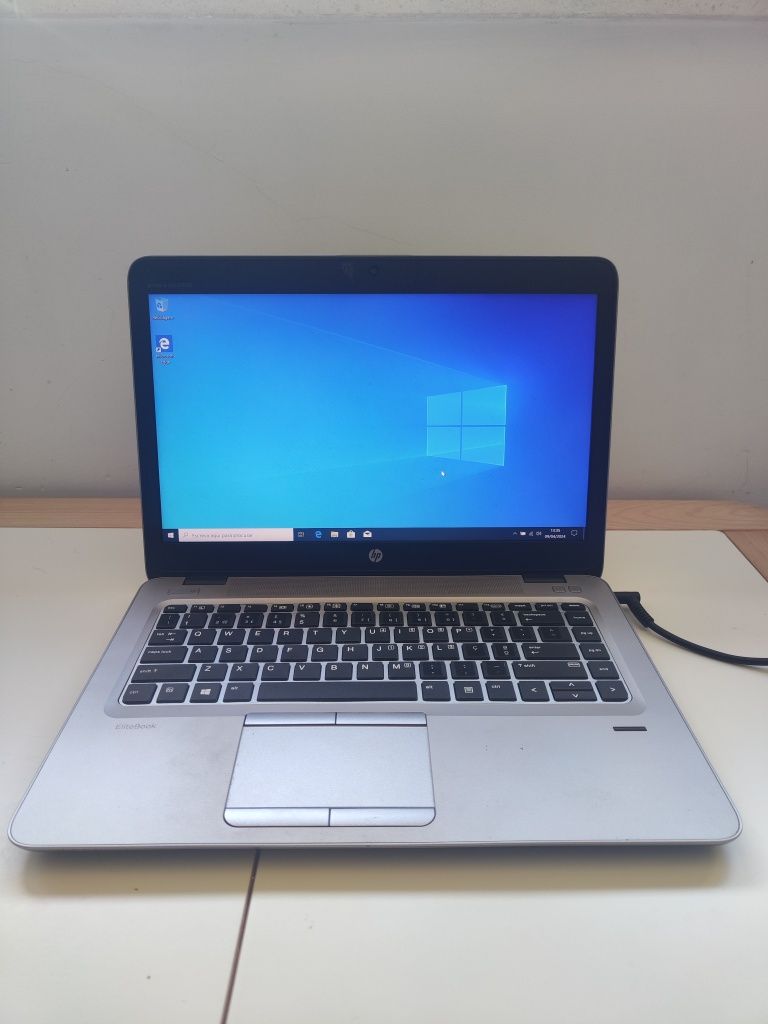 Portátil HP Elitebook 745 G3