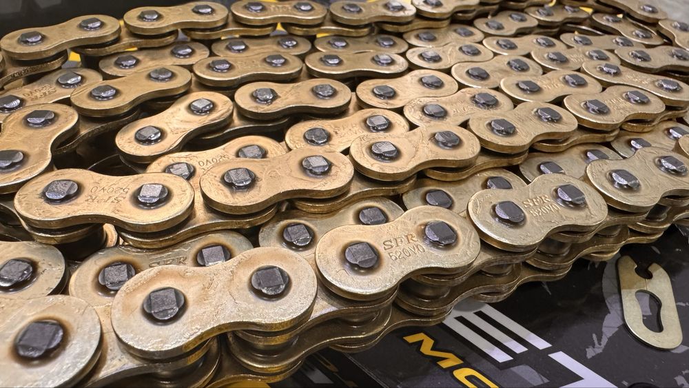 Мото ланцюг Sfr 428 520 сальниковий