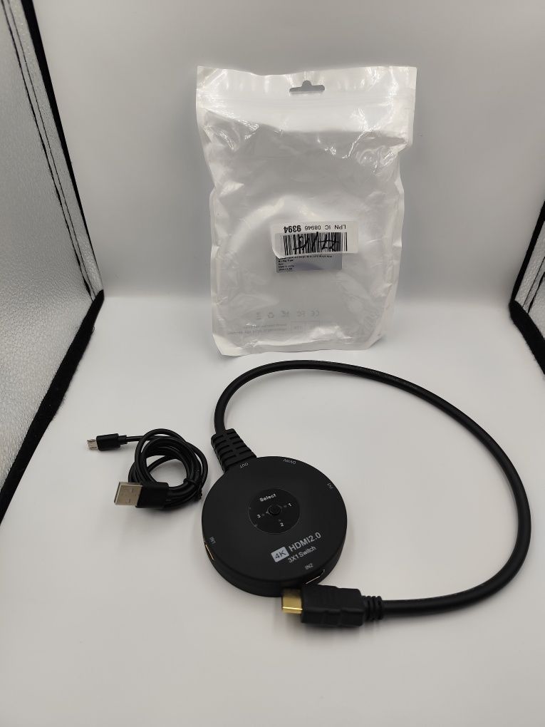 NOWY Rozdzielacz splitter HDMI 2.0 4K 3x1
