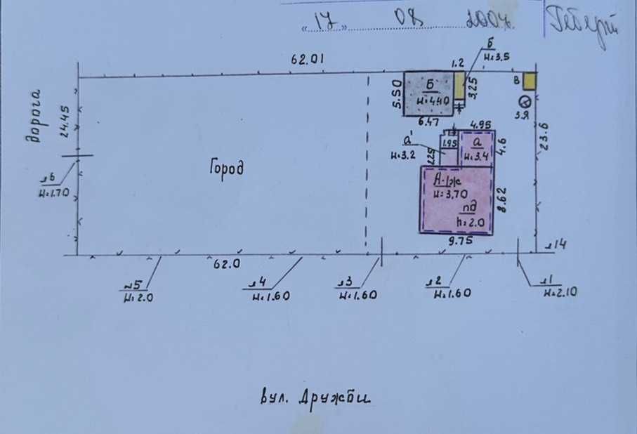 Будинок в Обухівці поряд зі школою та дитсадком (Обуховка)