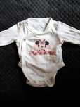 Zestaw 2x body, pajacyk, opaska Myszka Minnie Primark Cool Club 56