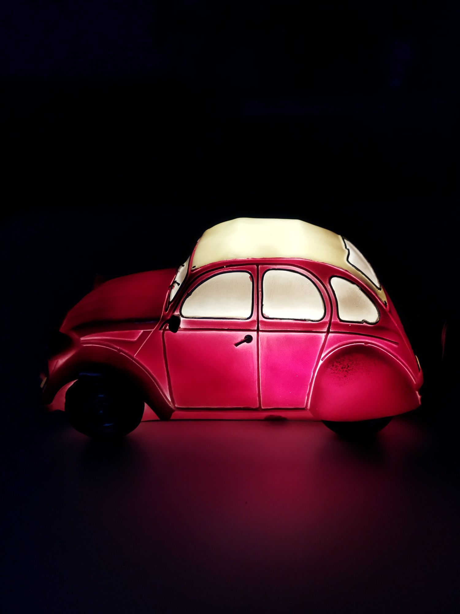 Lampka nocna Citroen 2CV Markslojd Sweden Nostalgi LED Car na baterie