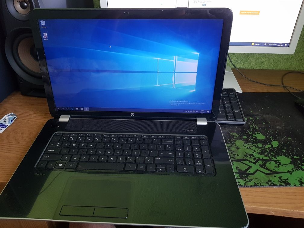 HP Pavilion 17/amd a10/8gb озу/hd 750gb