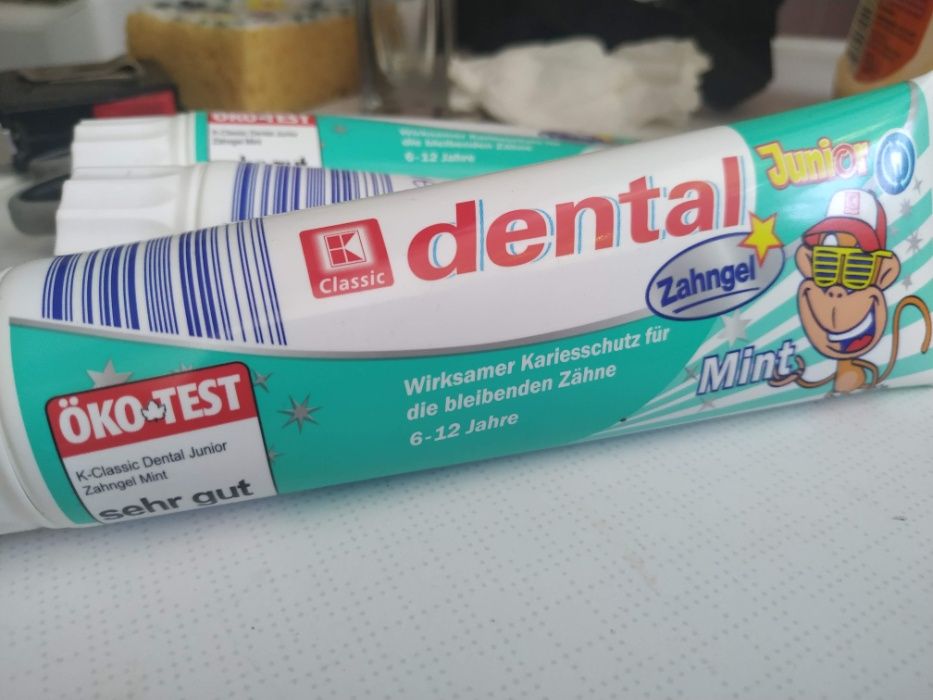 Зубна паста щітки дитяча з Німеччини Оригінал 100мл