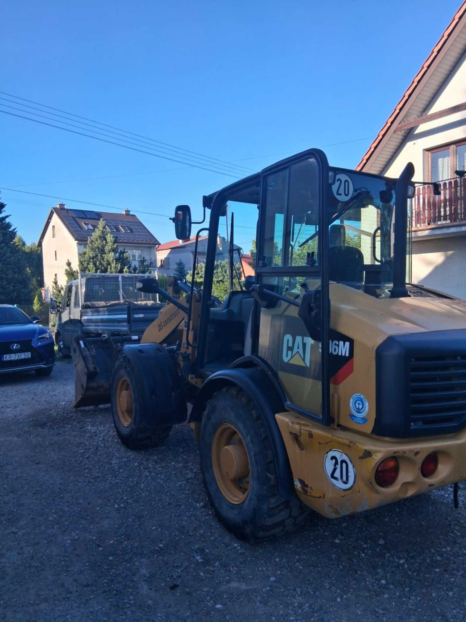 Ładowarka Caterpillar 906M