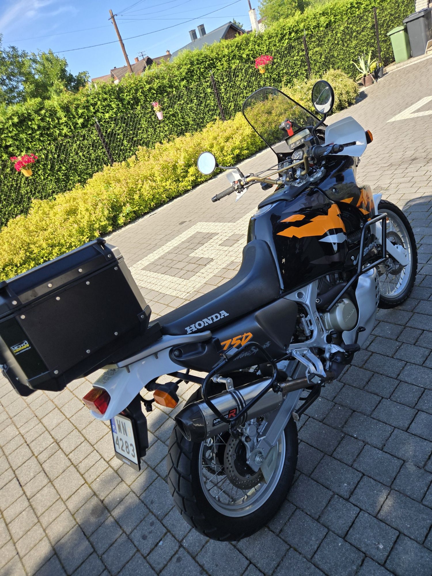 Honda Africa Twin XRV 750 RD07A
