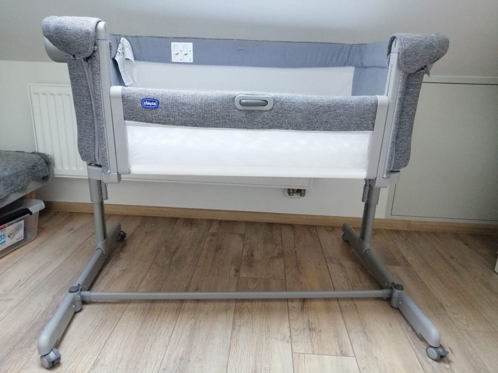 Dostawka/Łóżeczko dziecięce Chicco Next 2 Me Magic Evo
