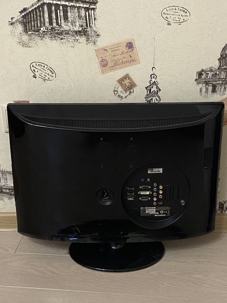 Монітор 23" LG M2394D
