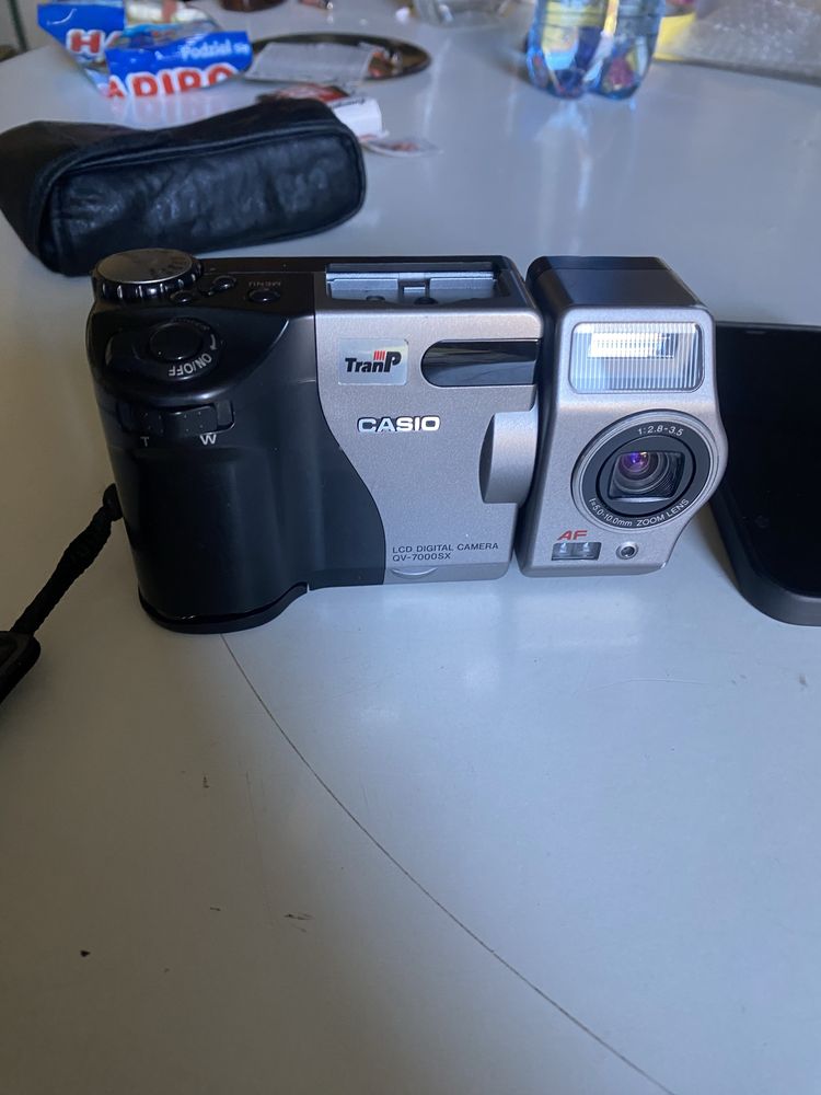 Aparat casio LCD digital camera qv-7000sx z futerałem