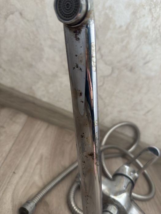 Смеситель в ванную