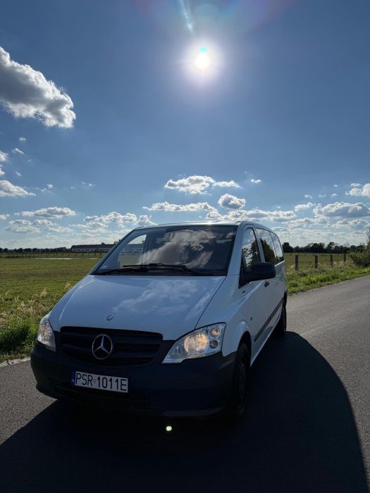 Sprzedam Mercedes Vito, 9 osobowe, 168 tysięcy przebiegu,Salon Polska
