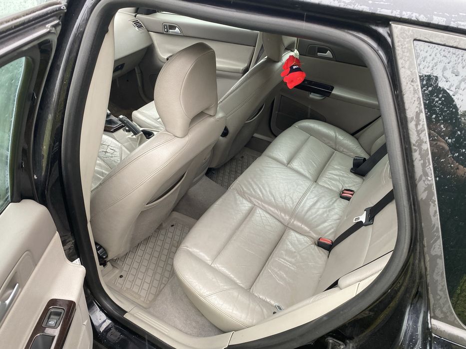 Volvo v50 2.0d 136KM