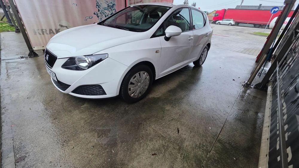 Seat Ibiza 1.4 Pb, 86 KM, I rej. 2012, klima, elektryka, ładny stan