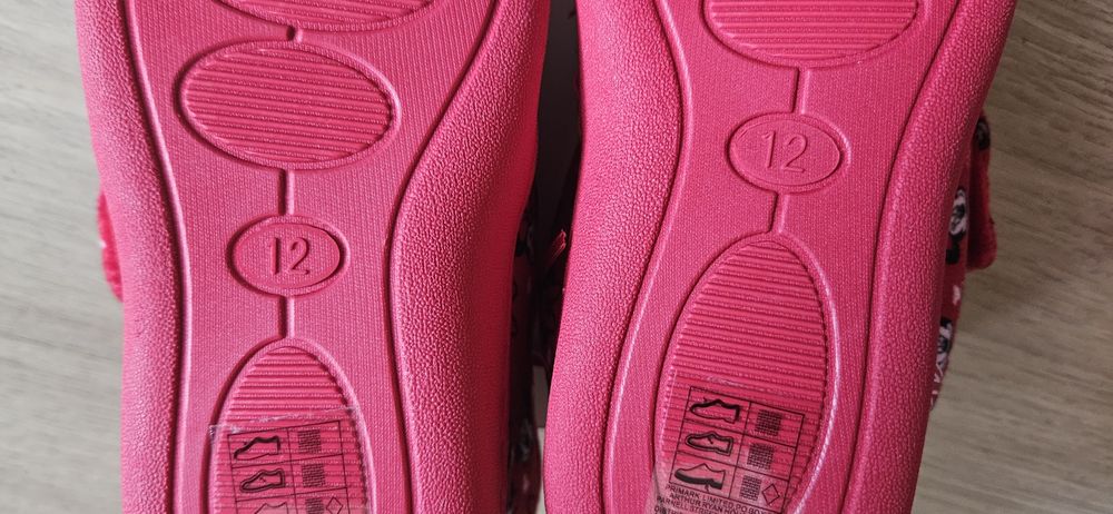 Дитячі теплі тапки на липучці Міні  Маус