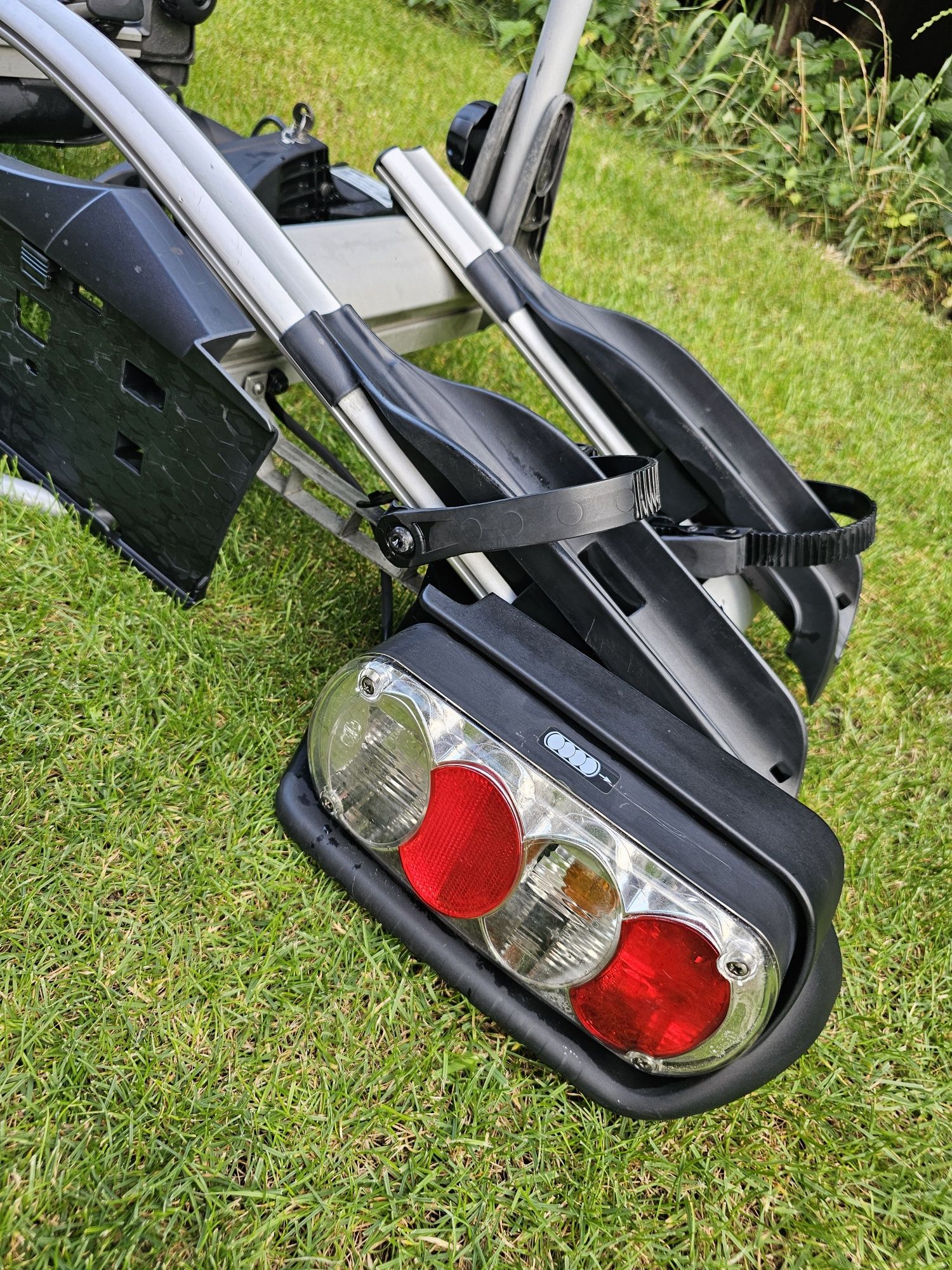 Bagażnik Thule EuroWay 920 G2 EW g2 platforma na 2 rowery Thule