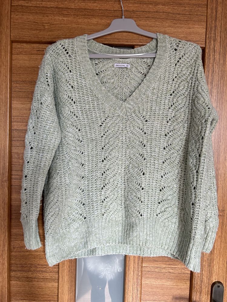 Piękny sweter sweterek damski Medicine Rozmiar 34 XS
