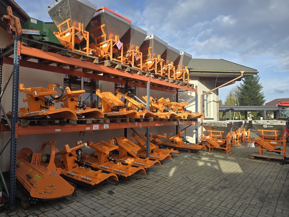 Posysptarki piasku i soli z podajnikiem taśmowym Kwasówka