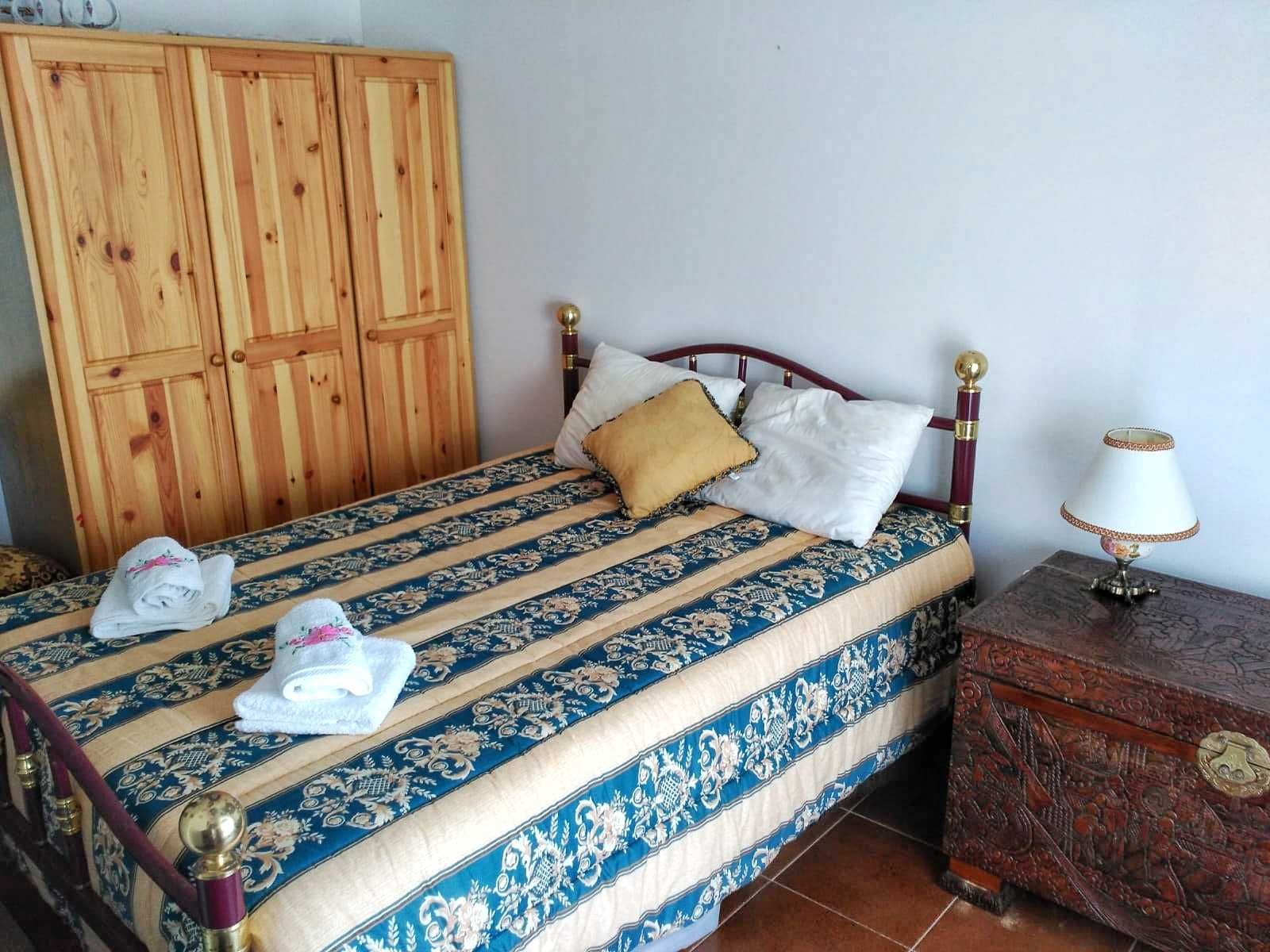 Quarto em apartamento na praia S. Bernardino-Peniche