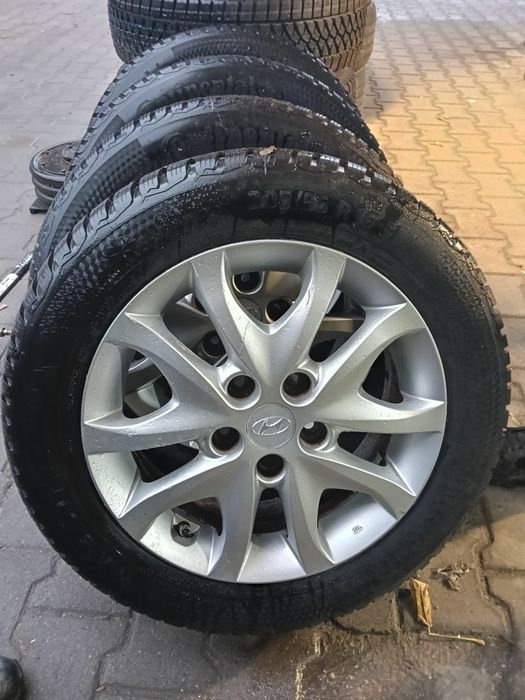 Koła zimowe aluminiowe kia Hyundai 6x16 et50 5x114,3 205/55/16 2022r.