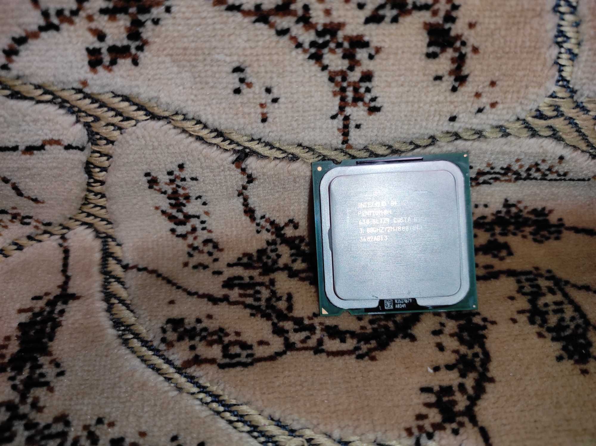 Процессор Intel Pentium 4 630 3.00GHz/2M/800 (SL7Z9) s775