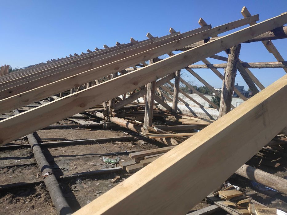 Монтаж кровли из профнастила